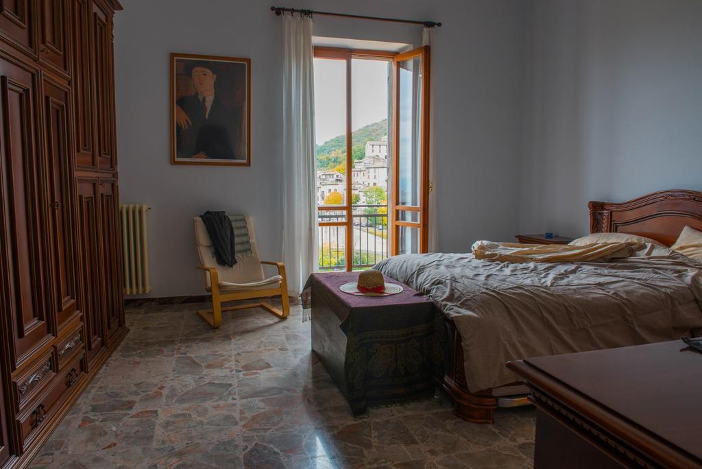 Ferienwohnung Narni Charm Zimmer foto